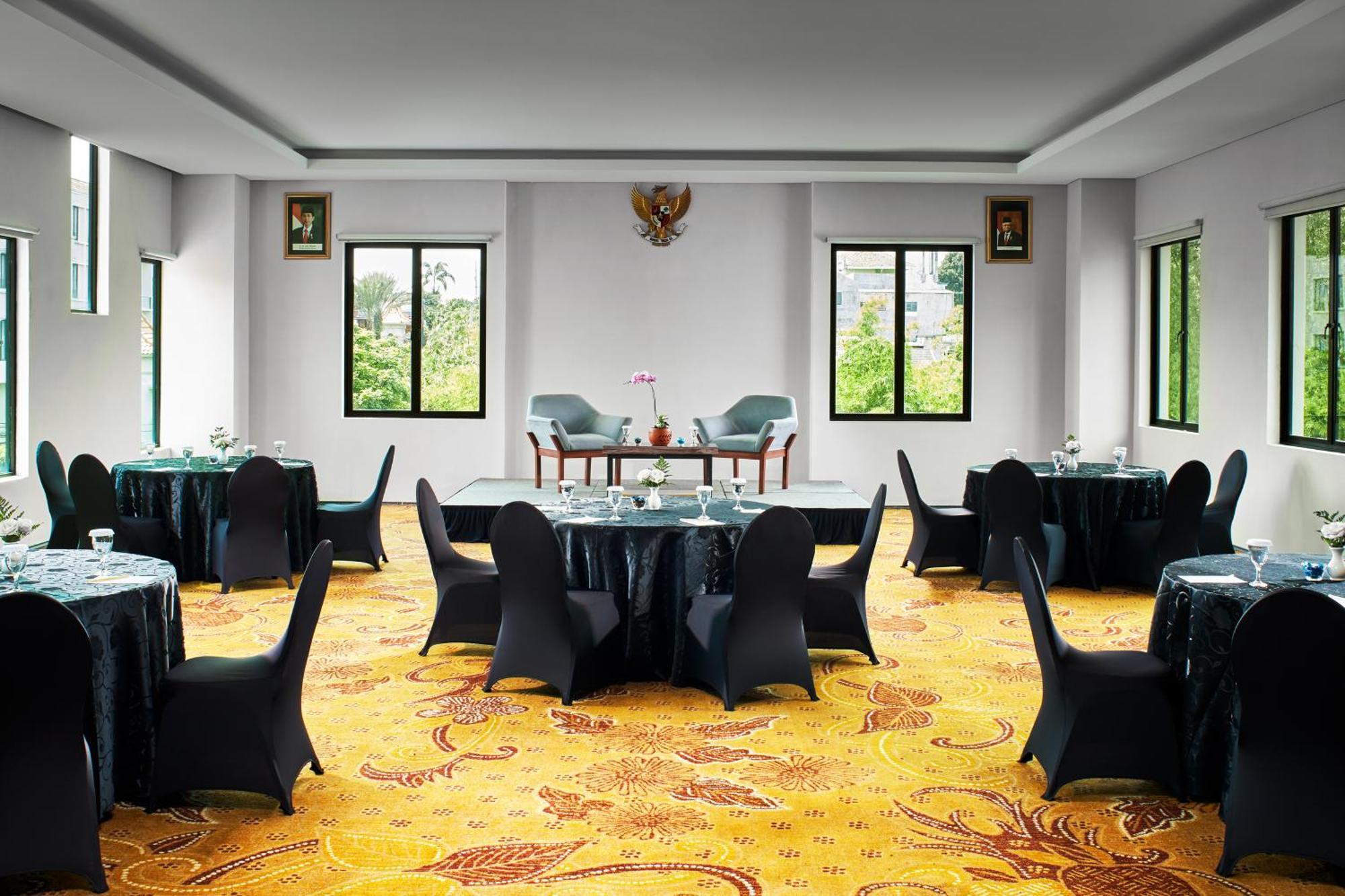 El Hotel Malang Exterior foto