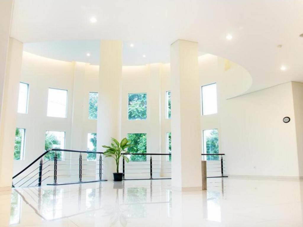 El Hotel Malang Exterior foto