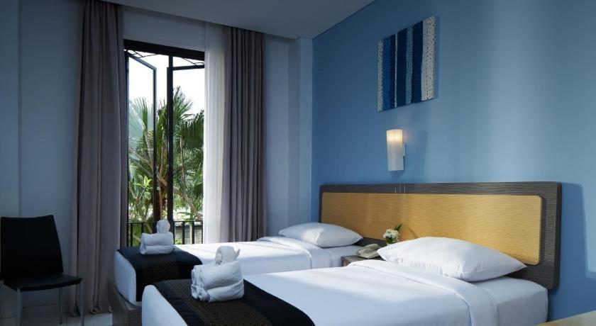 El Hotel Malang Exterior foto